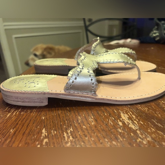 Jack Rogers Gold Sandals Size 8 - Picture 6 of 8